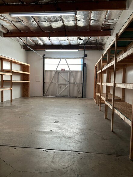 More Photos Of 934 W Grant Rd, Tucson Flex For Sale