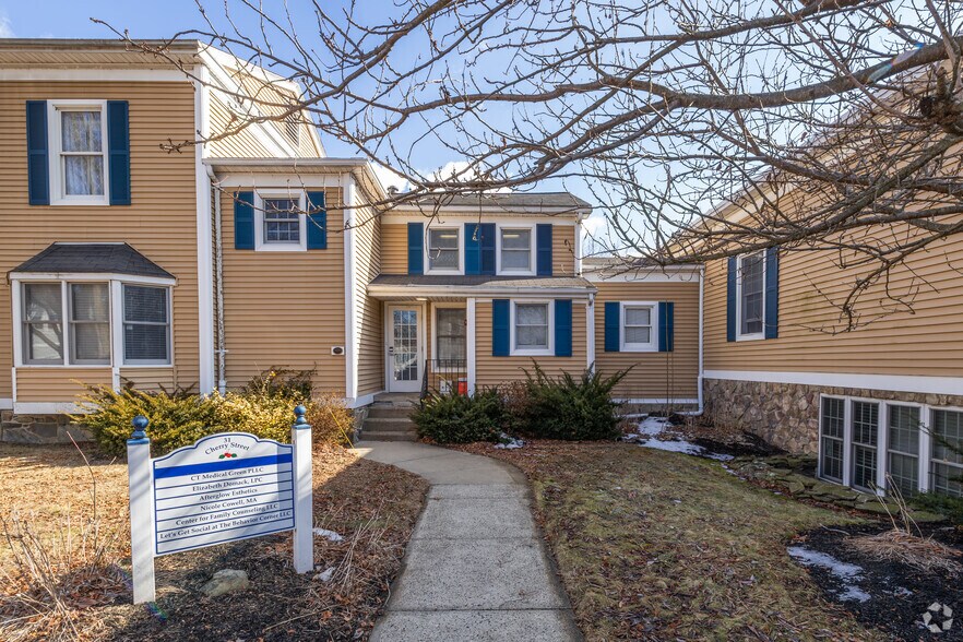 More Photos Of 31 Cherry St, Milford Office For Sale