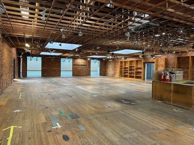 More Photos Of 46-48 Hillside Ave, Williston Park Storefront For Lease