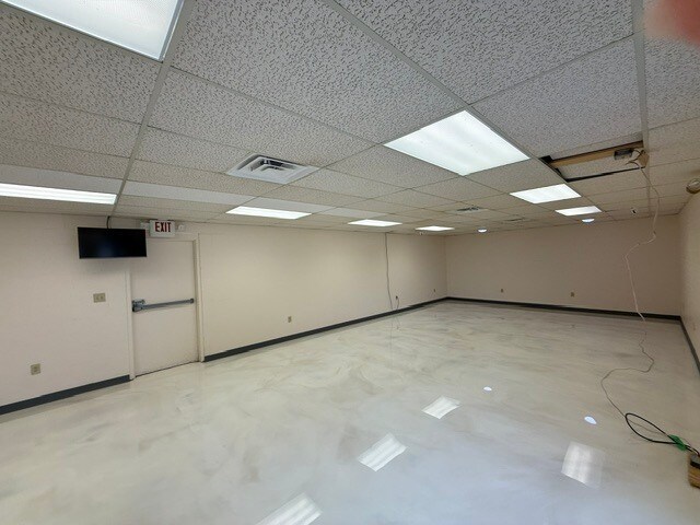 More Photos Of 1412 Savannah Hwy, Charleston Freestanding For Lease