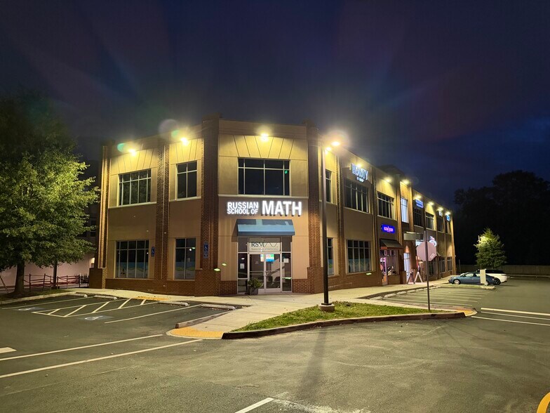 More Photos Of 7121 Leesburg Pike, Falls Church Storefront Retail Office For Sale