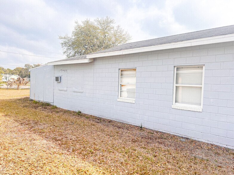 More Photos Of 1110 E Laura St, Plant City Funeral Home For Sale