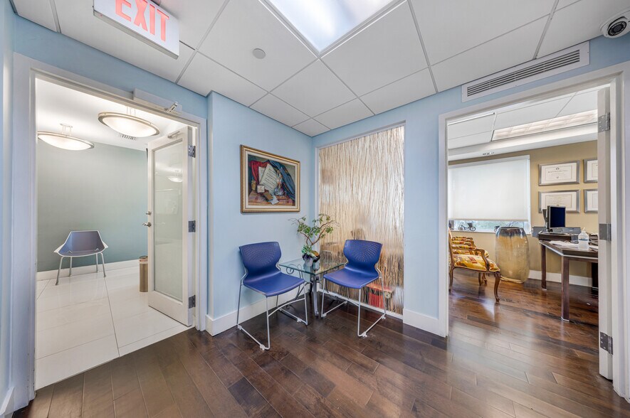 More Photos Of 1693 SW 27th Ave, Miami Office For Sale