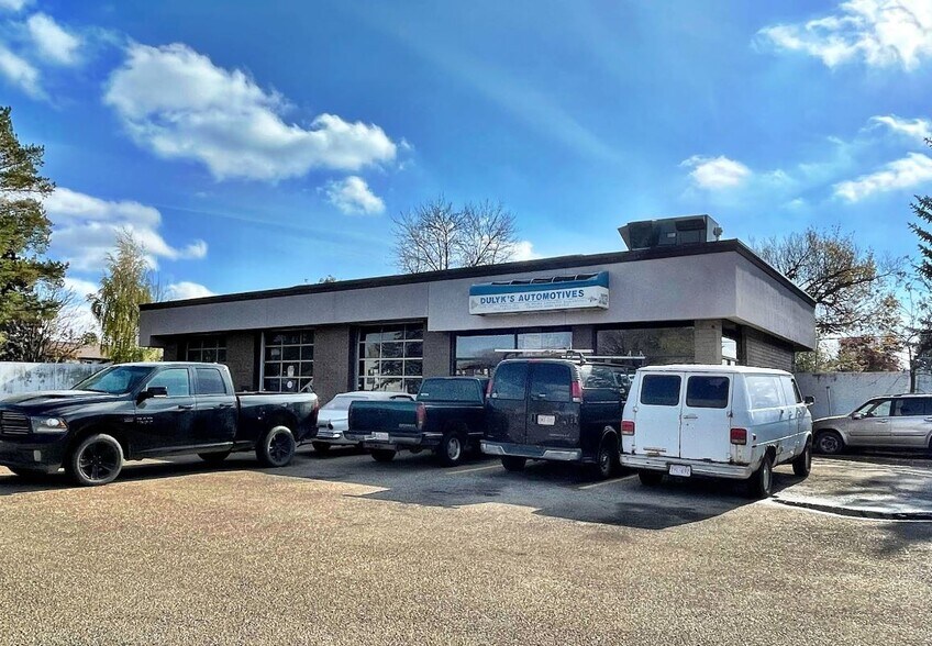 More Photos Of 1069 Knottwood Rd E, Edmonton Unknown For Lease