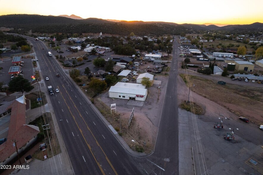More Photos Of 101 W Aero Dr, Payson General Retail For Lease