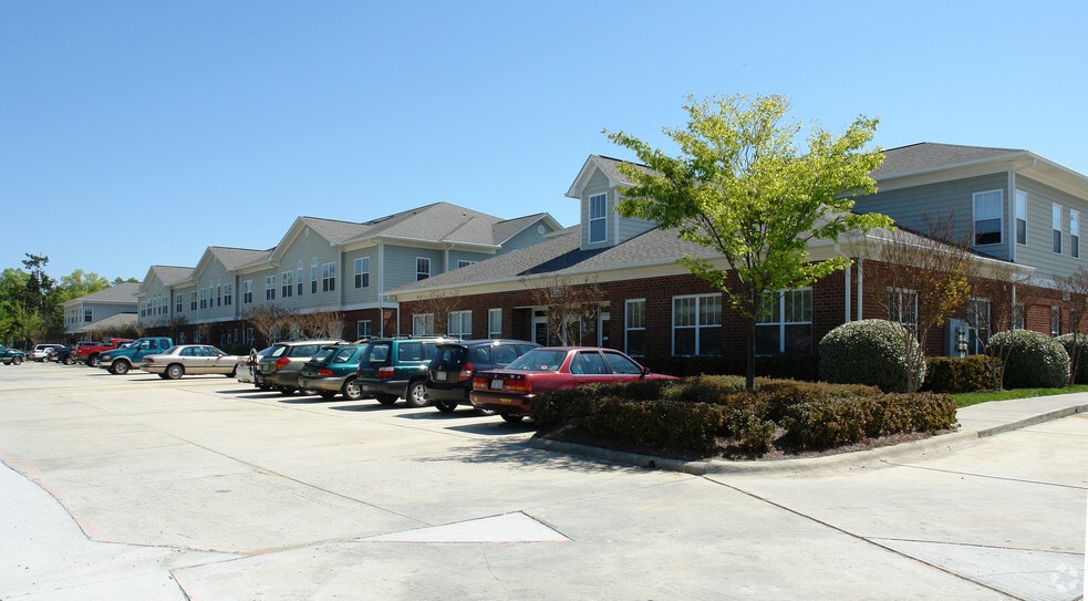 More Photos Of 2304-2402 S Miami Blvd, Durham Office For Lease