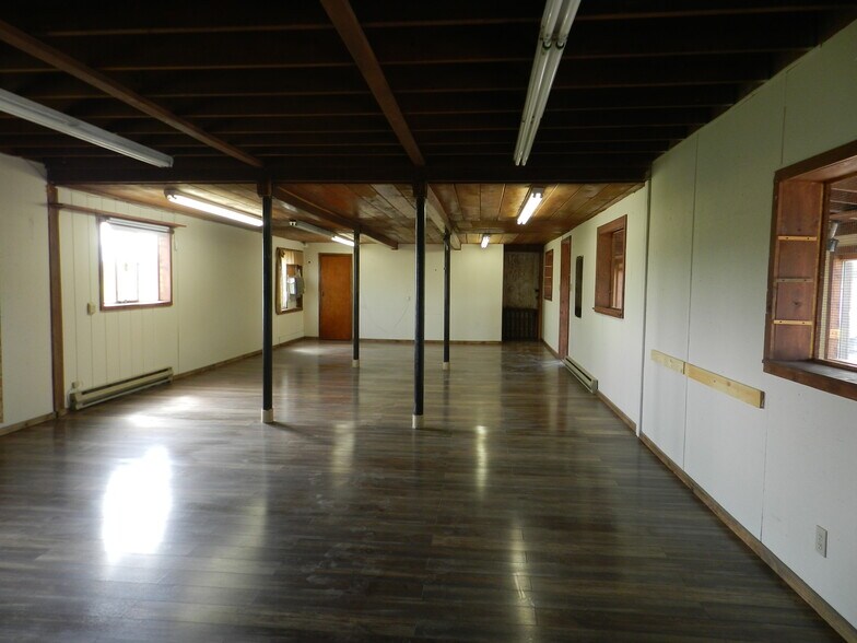 More Photos Of 17656 Highway 550, Montrose Storefront Retail Office For Lease