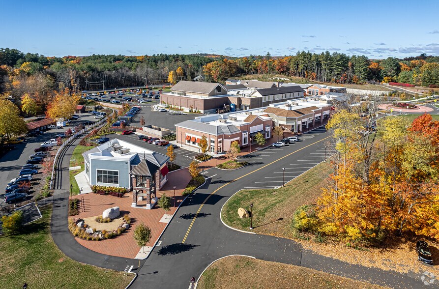 More Photos Of 21 Ensign Dr, Avon Unknown For Lease