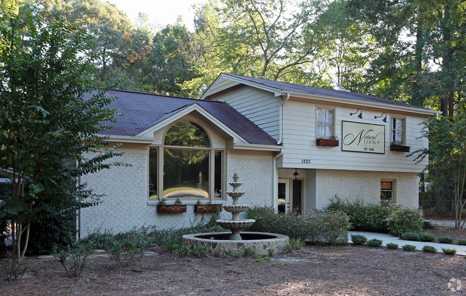 Primary Photo Of 1223 Walnut St, Cary Office For Sale