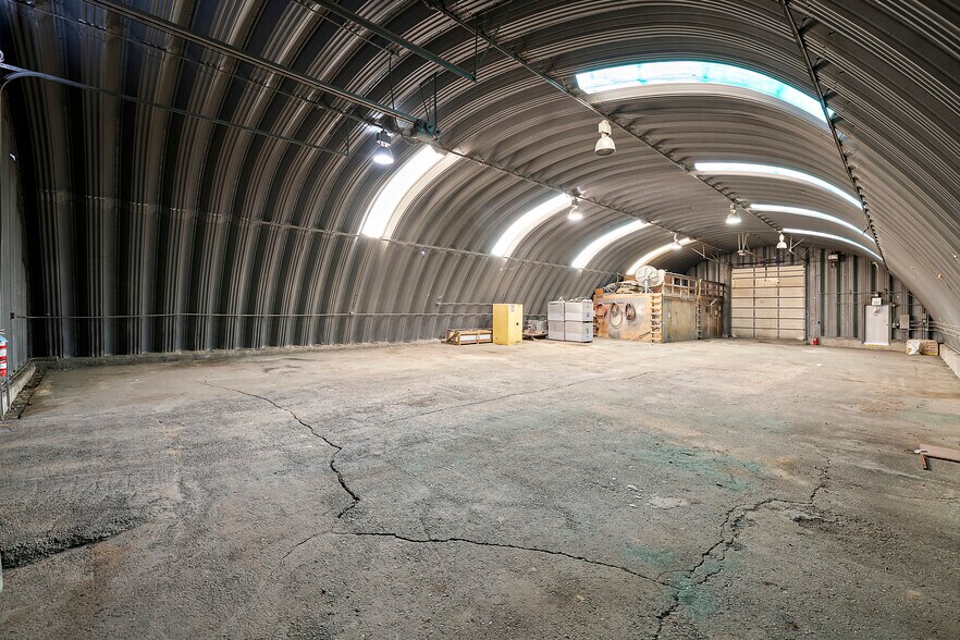 More Photos Of 71 Allegiance Cir, Evanston Warehouse For Sale