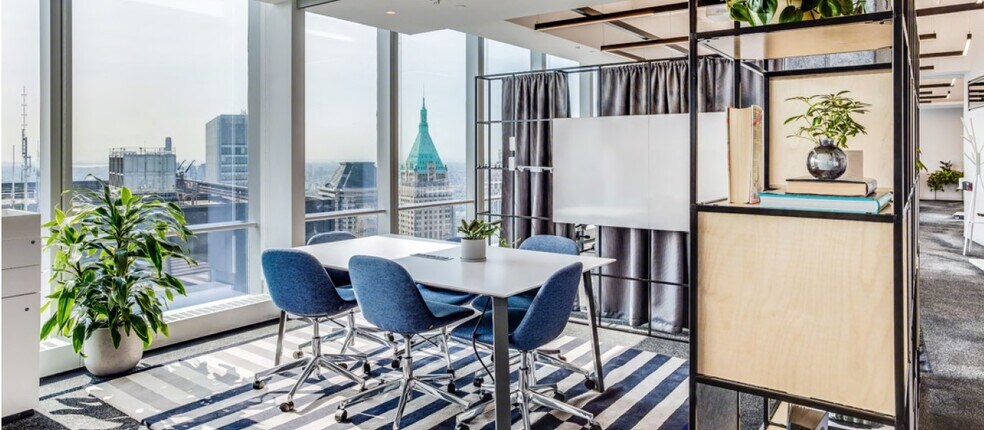 More Photos Of 4 World Trade Center, New York Office For Lease