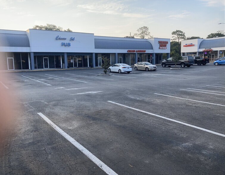 More Photos Of 36538-36620 State Road 54, Zephyrhills General Retail For Lease