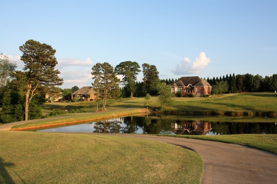 More Photos Of 201 Deer Brook Dr, Shelby Golf Course Driving Range For Sale