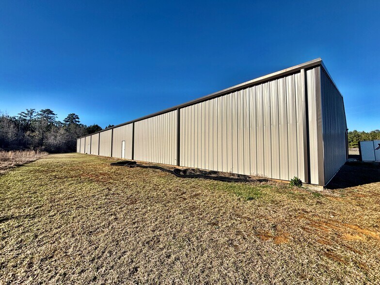 More Photos Of 368 Nike Rd, Jeffersonville Distribution For Sale