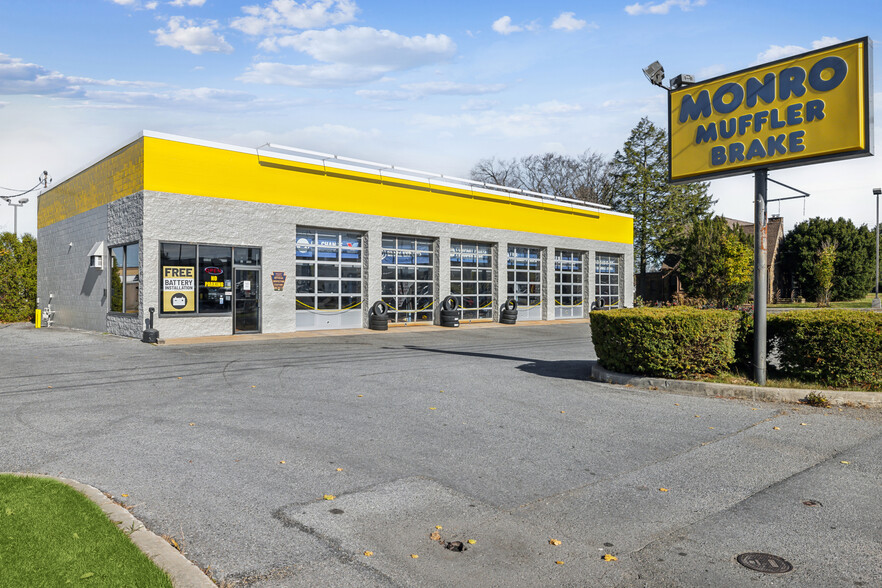 Primary Photo Of 111 Luther Rd, Johnstown Auto Repair For Sale