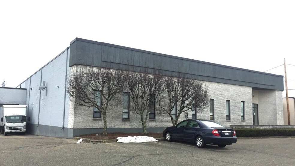 More Photos Of 33 Plan Way, Warwick Warehouse For Lease