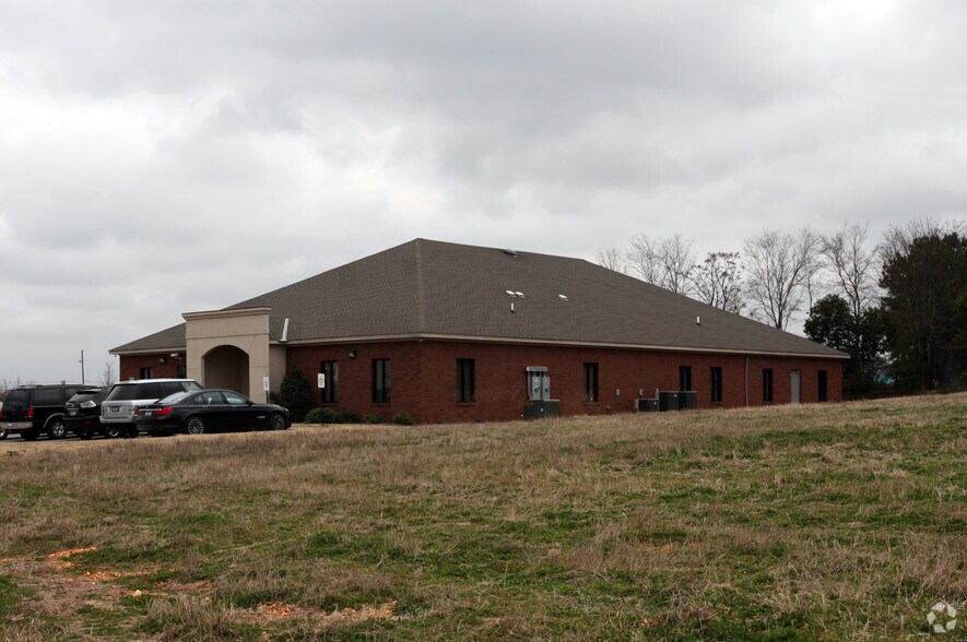More Photos Of 128 Mitylene Park Ln, Montgomery Medical For Lease