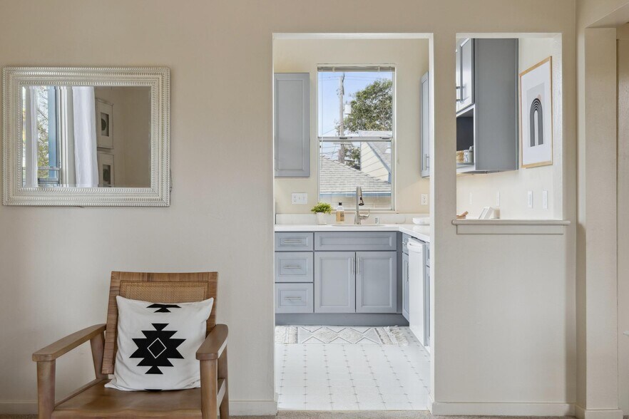 More Photos Of 1820 3rd St, Alameda Apartments For Sale