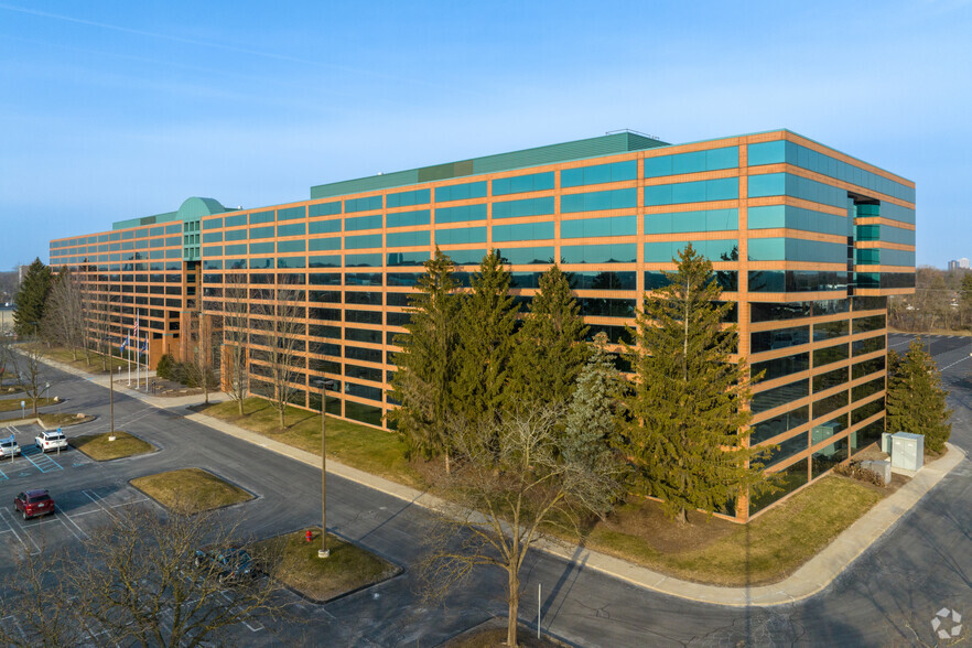 Primary Photo Of 25300-25330 Telegraph Rd, Southfield Office For Lease