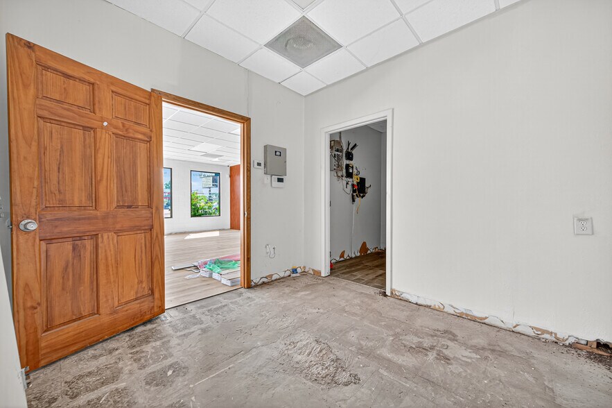 More Photos Of 11515 Jones Rd, Houston Land For Sale