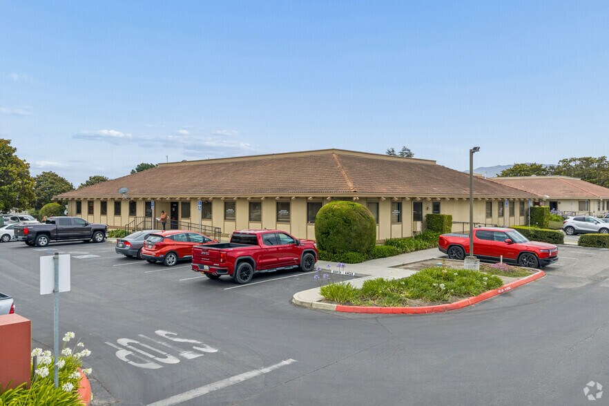 More Photos Of 945-965 Blanco Rd, Salinas Medical For Lease