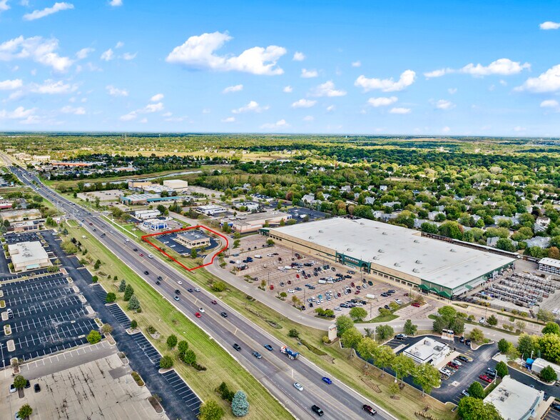More Photos Of 330-350 N Randall Rd, Batavia Freestanding For Sale