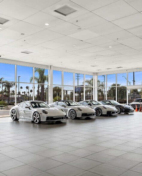 More Photos Of 1919 N Lakewood Blvd, Long Beach Auto Dealership For Sale