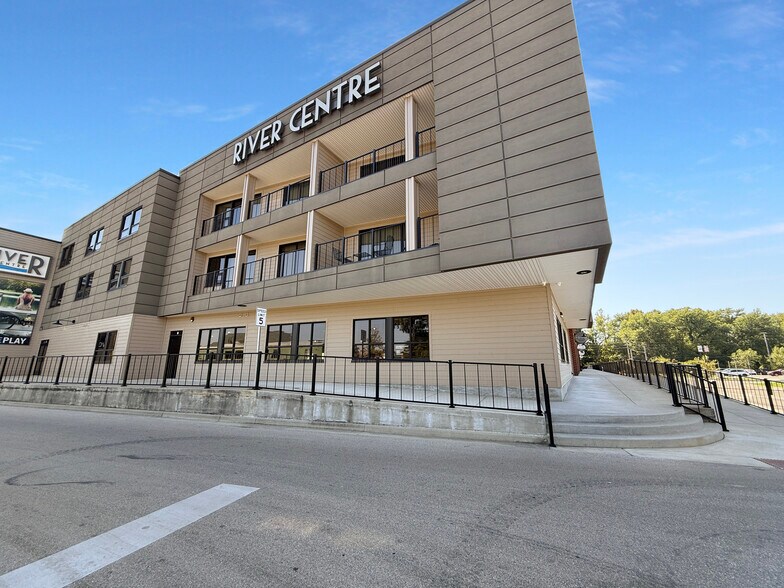 Primary Photo Of 225 River Centre Landing, Jasper Apartments For Lease