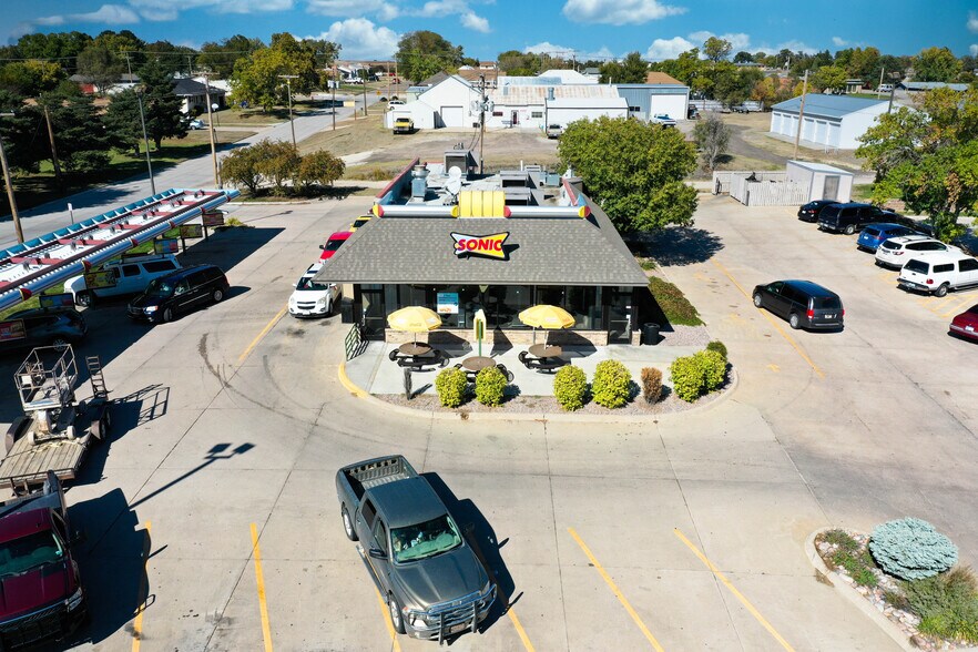 More Photos Of 211 W Holme St, Norton Fast Food For Sale
