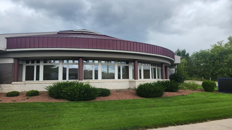 Primary Photo Of 151 W Corporate Dr, Madison Office For Sale