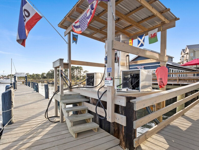 More Photos Of 275 Timber Island Rd, Carrabelle Restaurant For Sale