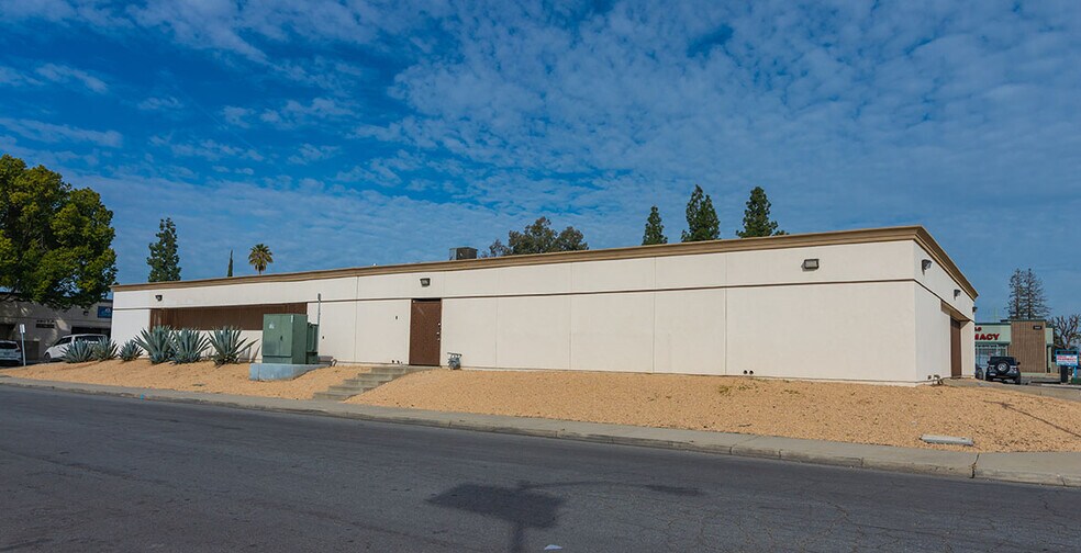 More Photos Of 3801 San Dimas St, Bakersfield Medical For Lease