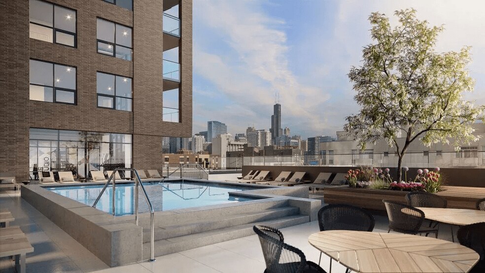 More Photos Of 730 N Milwaukee Ave, Chicago Apartments For Lease