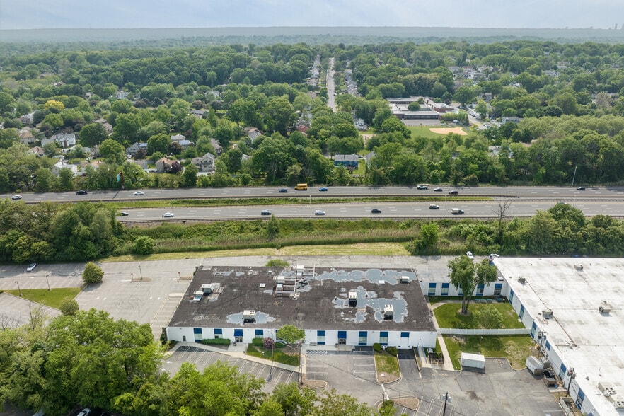 More Photos Of 64 E Midland Ave, Paramus Office For Lease