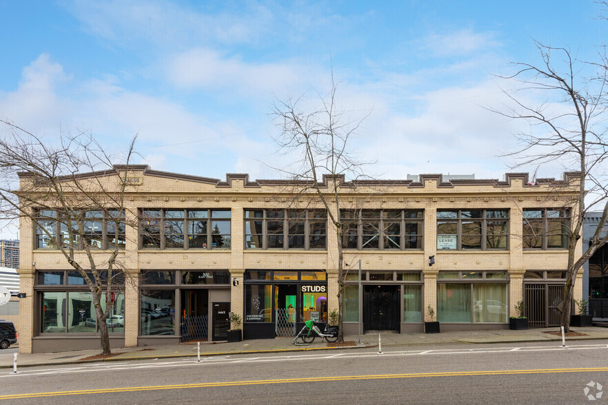 Primary Photo Of 500 E Pike St, Seattle Office For Lease