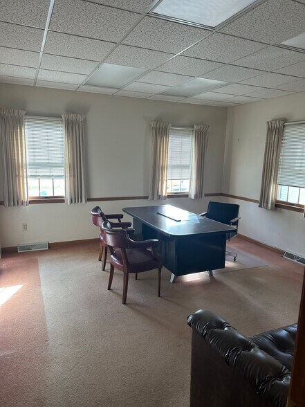 More Photos Of 151 W Genesee St, Lockport Loft Creative Space For Lease