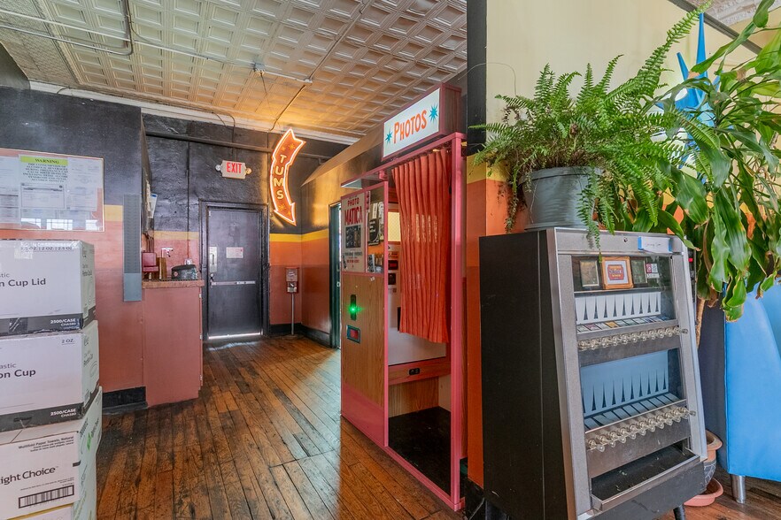 More Photos Of 1804 E Main St, Chattanooga General Retail For Sale