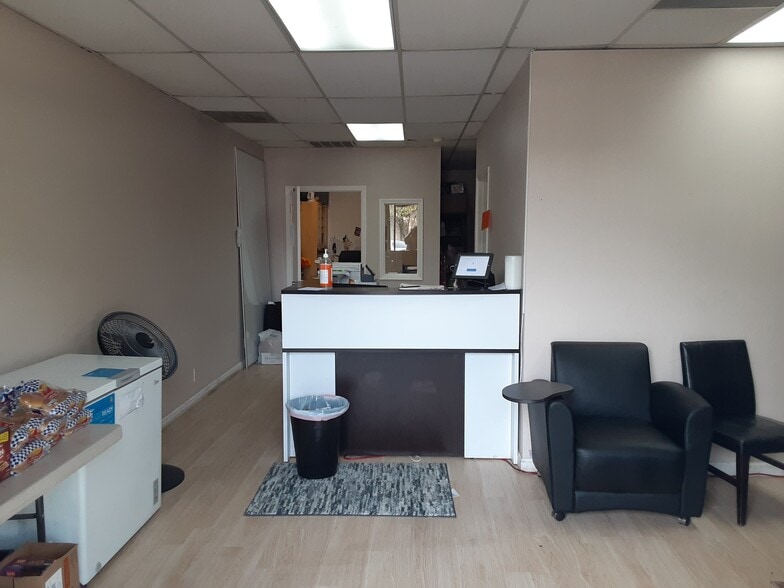 More Photos Of 1615 W Texas St, Fairfield Office Residential For Lease