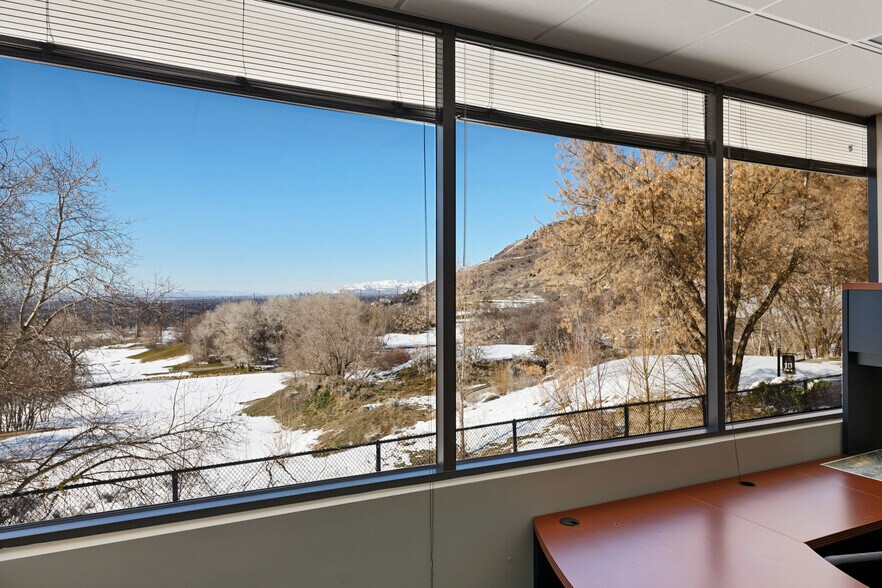 More Photos Of 6440 S Wasatch Blvd, Salt Lake City Office For Lease