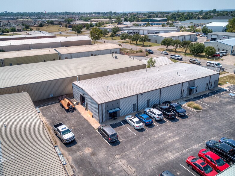 More Photos Of 2845 Broce Dr, Norman Office For Sale