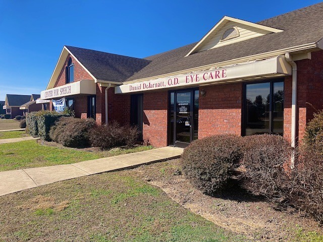 Primary Photo Of 2300 Thornton Taylor Pky, Fayetteville Office For Sale