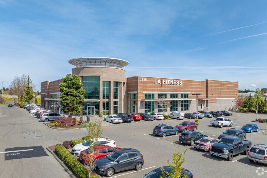 More Photos Of 6111-6201 6th Ave, Tacoma Unknown For Lease