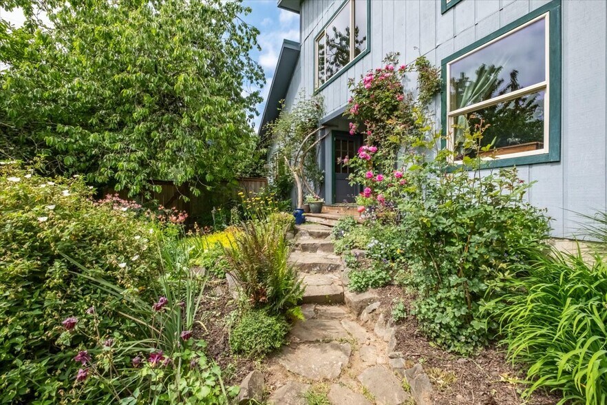 More Photos Of 25159 Grange Hall Rd, Philomath Land For Sale