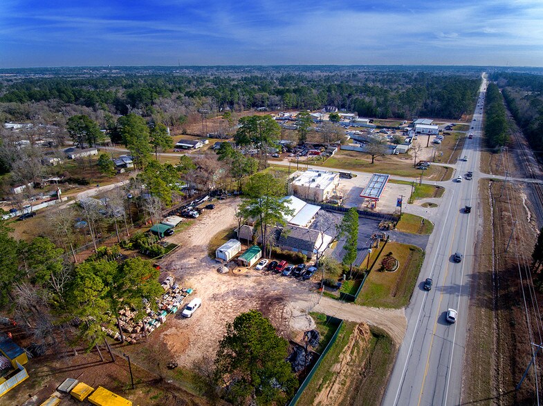 More Photos Of 12412 FM 2854 Rd, Conroe Showroom For Sale