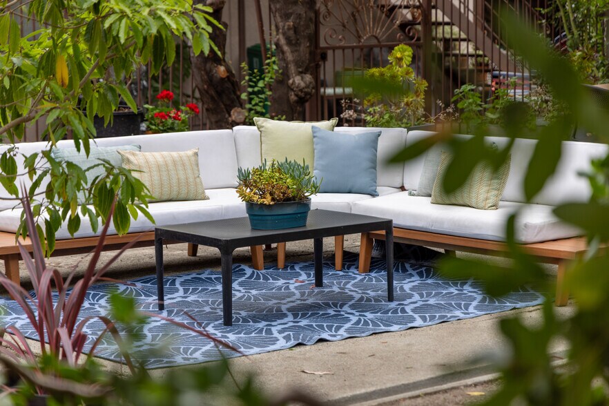 More Photos Of 1937 Haste St, Berkeley Multifamily For Sale