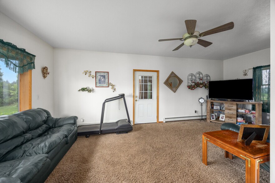 More Photos Of 5274 N State Rd, Luther Land For Sale