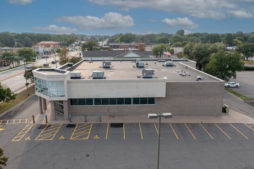 More Photos Of 6800 Bass Lake Rd, Crystal Drugstore For Sale