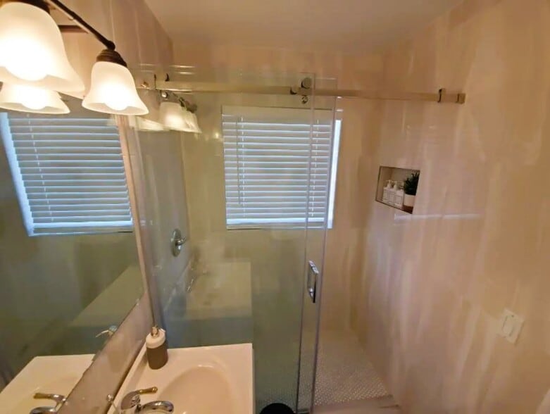 More Photos Of 1708 NE 20th Ave, Fort Lauderdale Apartments For Sale