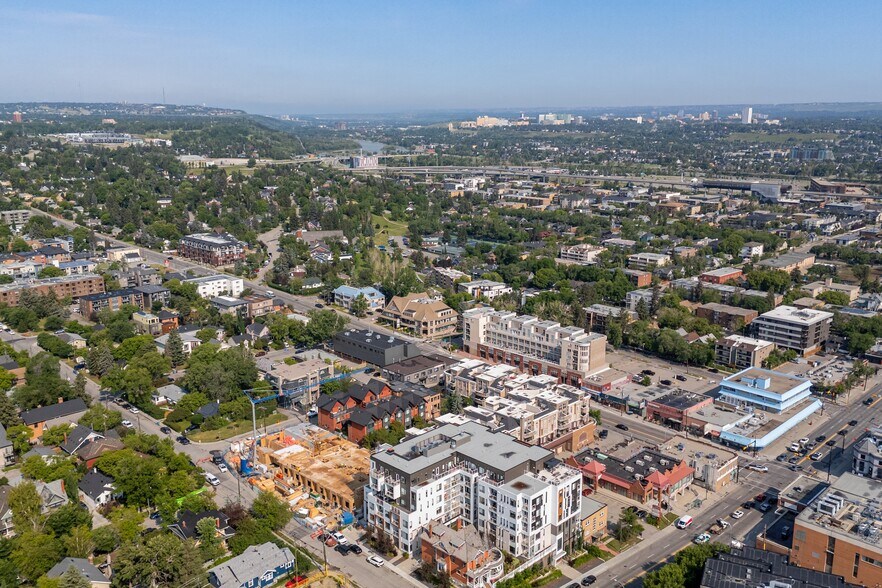 More Photos Of 1812 14A St SW, Calgary Office Residential For Sale