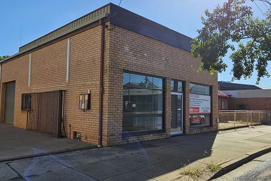 Primary Photo Of 120 Erskine St, Dubbo Showroom For Lease